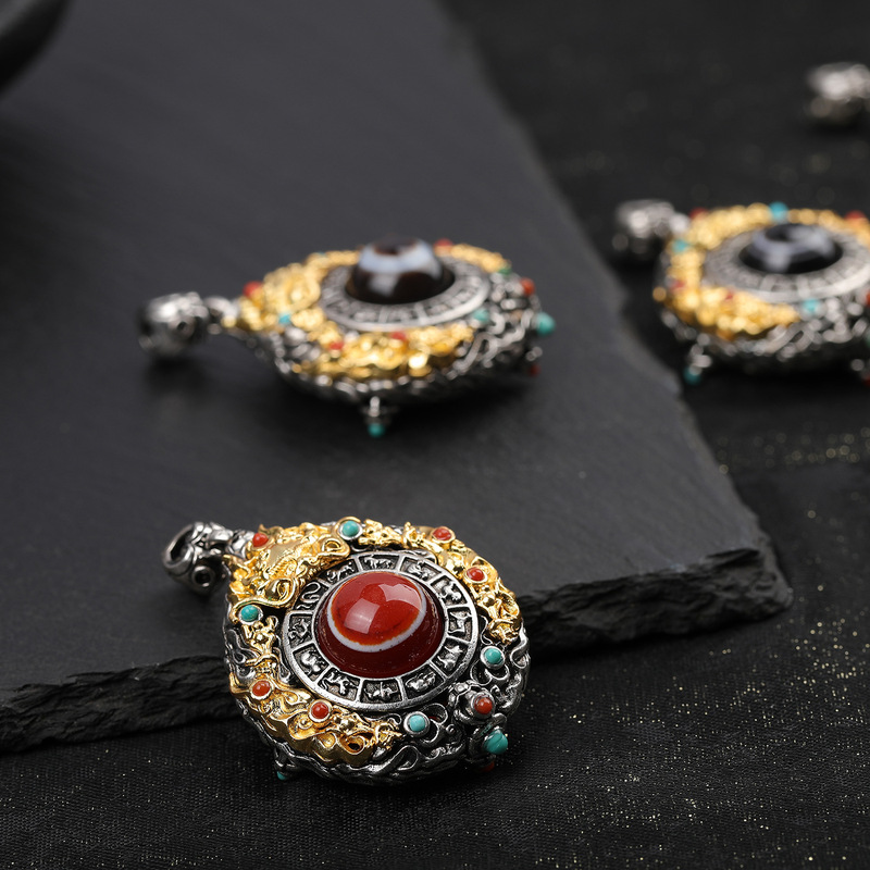 Tibetan-Style Pendant Necklace - đánh giá và giá Ethnic Fashion Design
